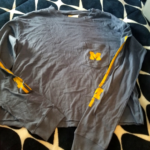 original league Other - O. League kids sweater size S